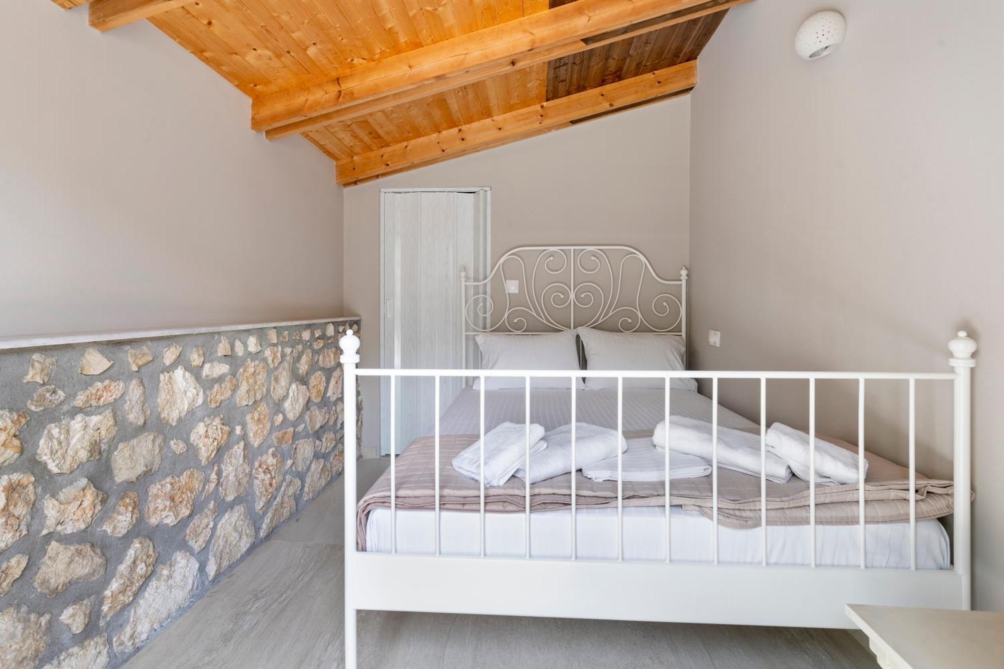 Marcon Stone House Nikiana Villa Екстериор снимка